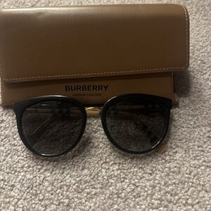 Burberry Black Sunglasses with Tan Case